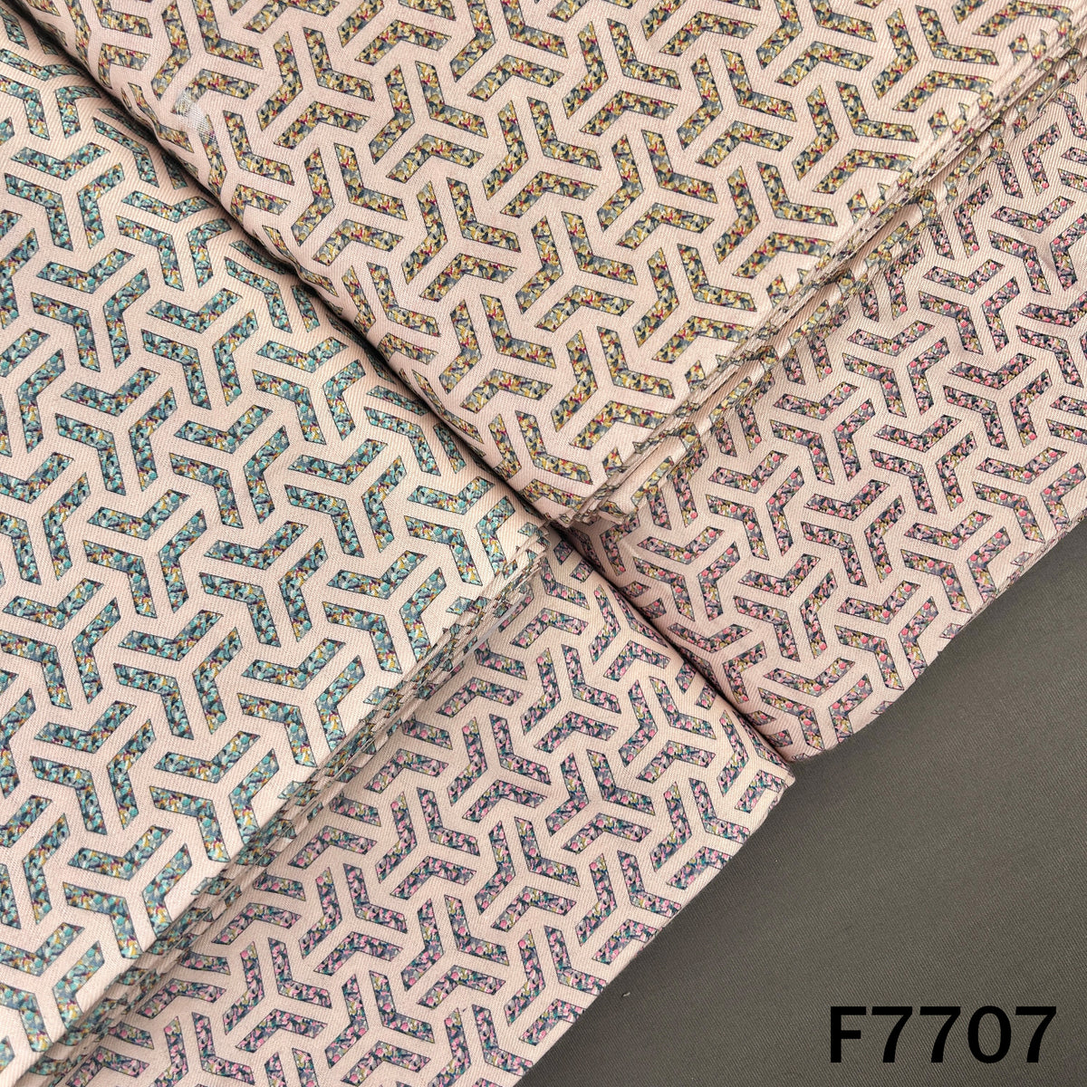 Printed Spun Fabric - F7707