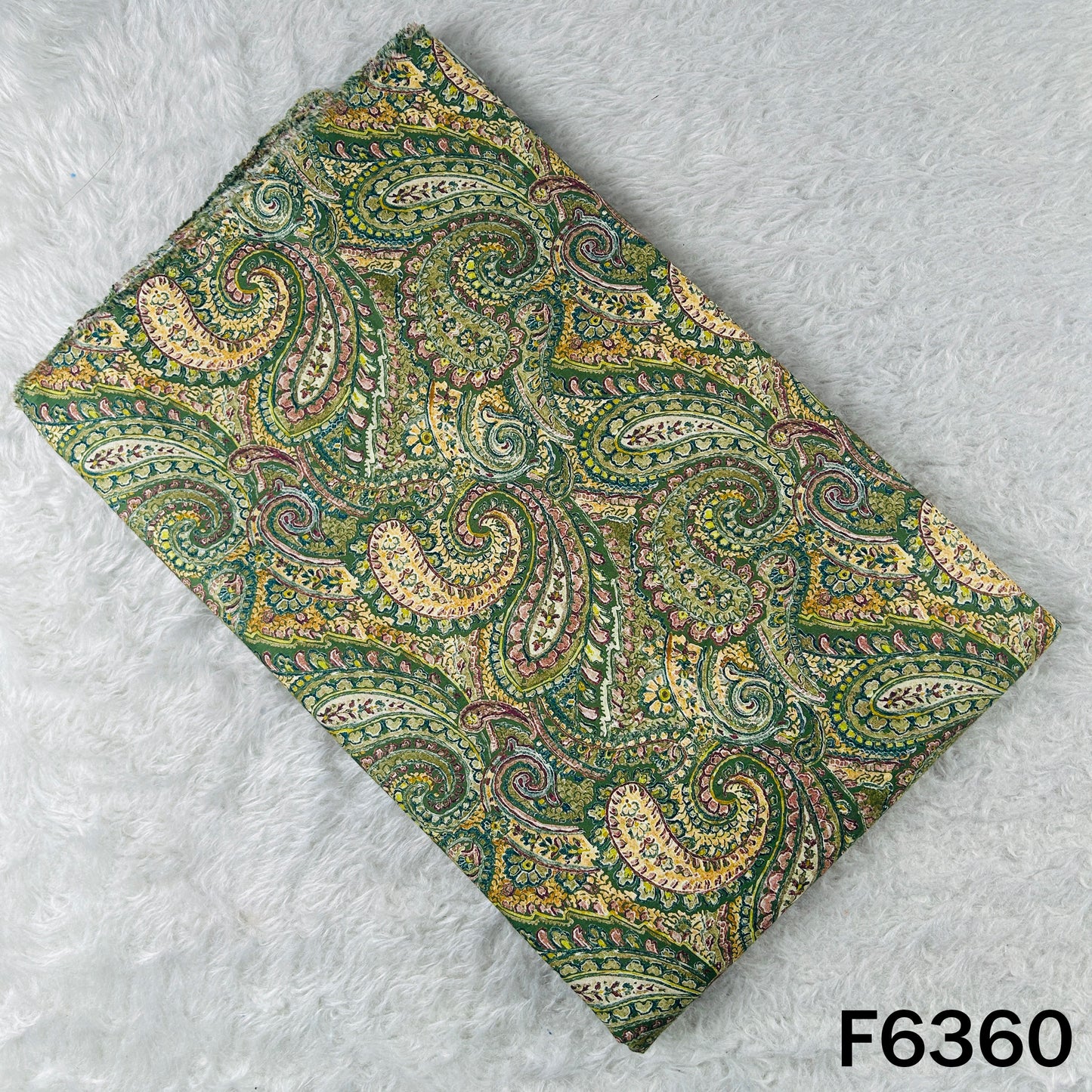 Digital Print Cambric Cotton Fabric - F6360