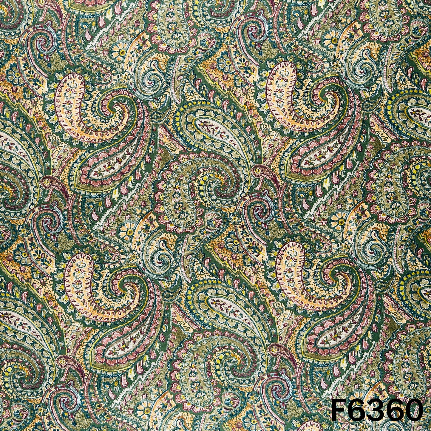 Digital Print Cambric Cotton Fabric - F6360