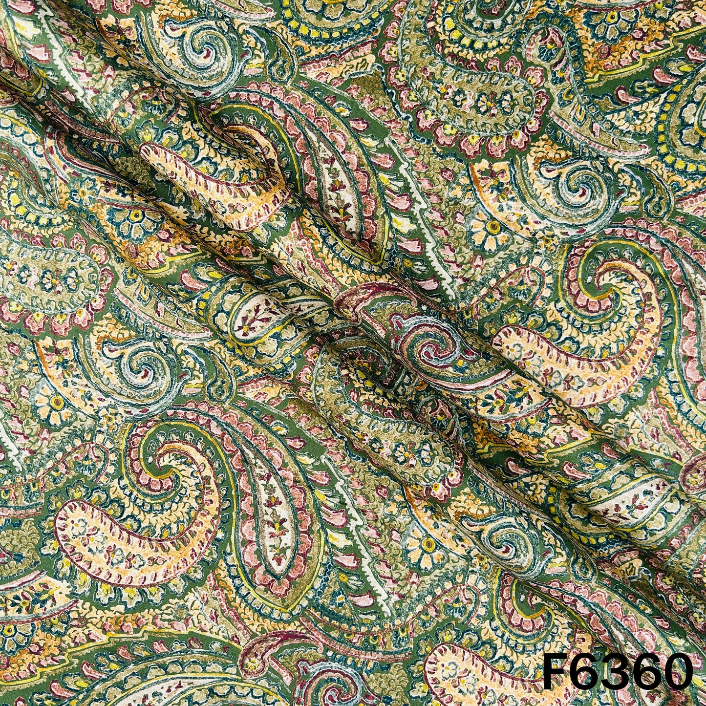 Digital Print Cambric Cotton Fabric - F6360