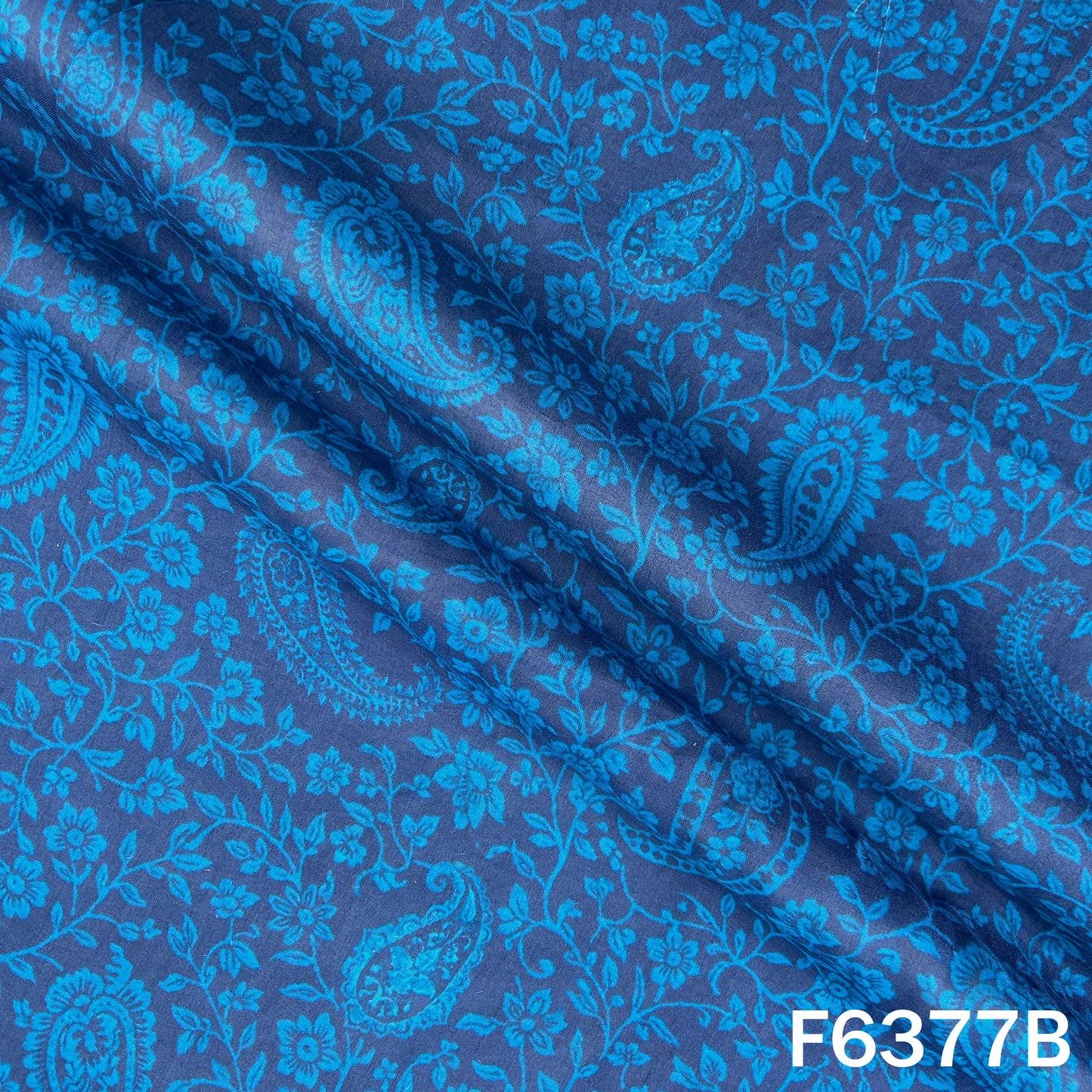 Printed Mul Cotton Fabric - F6377
