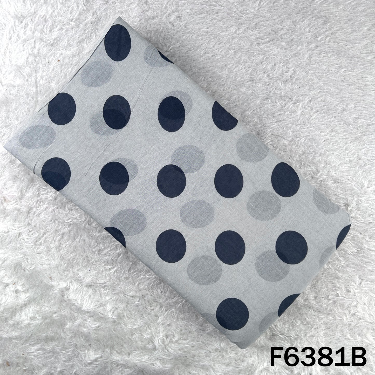 Printed Mul Cotton Fabric - F6381