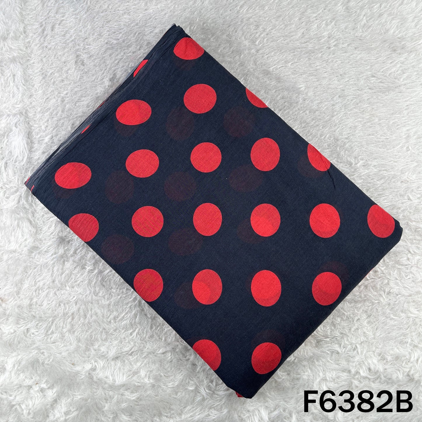 Printed Mul Cotton Fabric - F6382