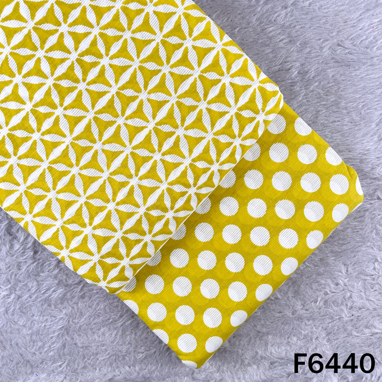 Printed Cambric Cotton Fabric - F6440