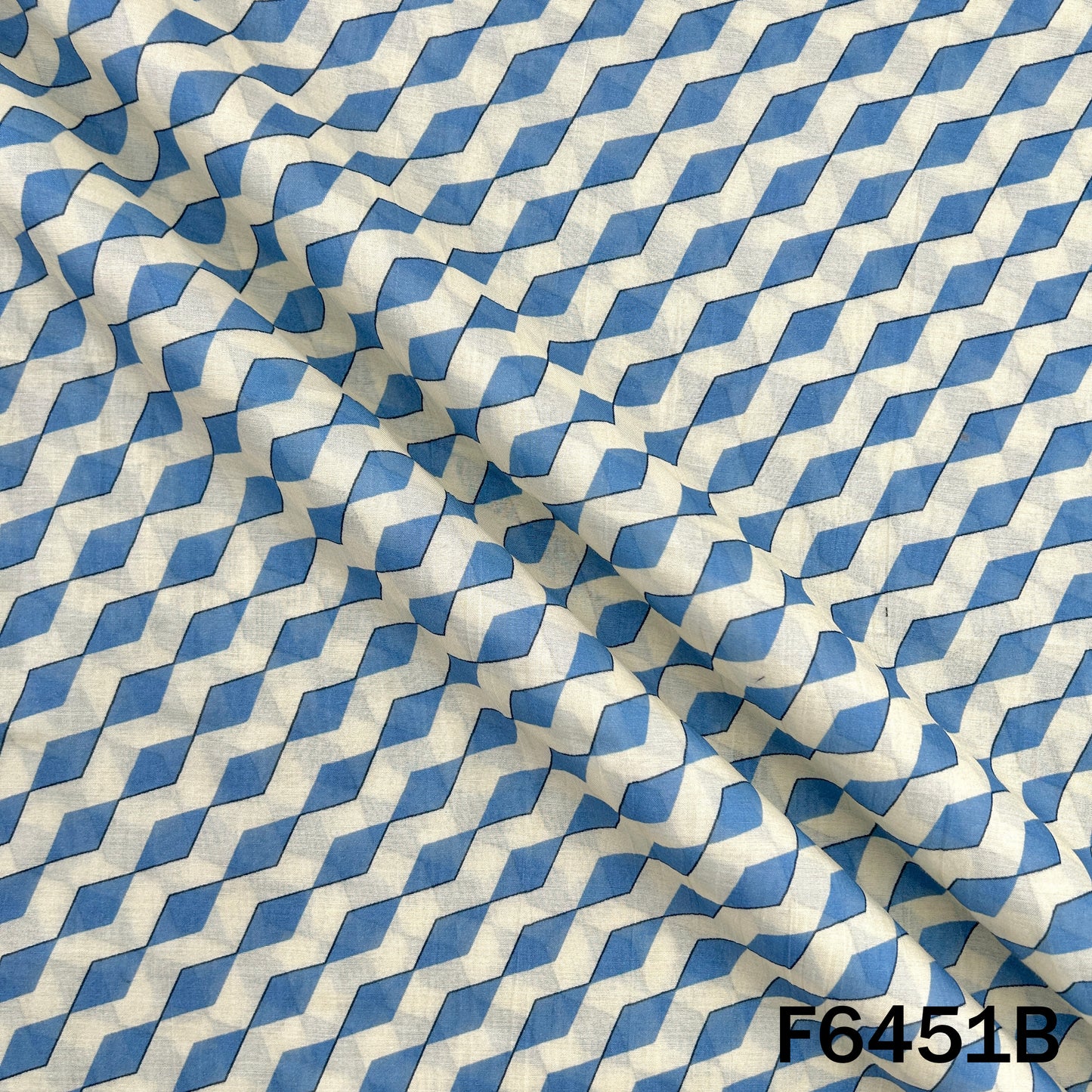 Digital Print Mul Cotton Fabric - F6451
