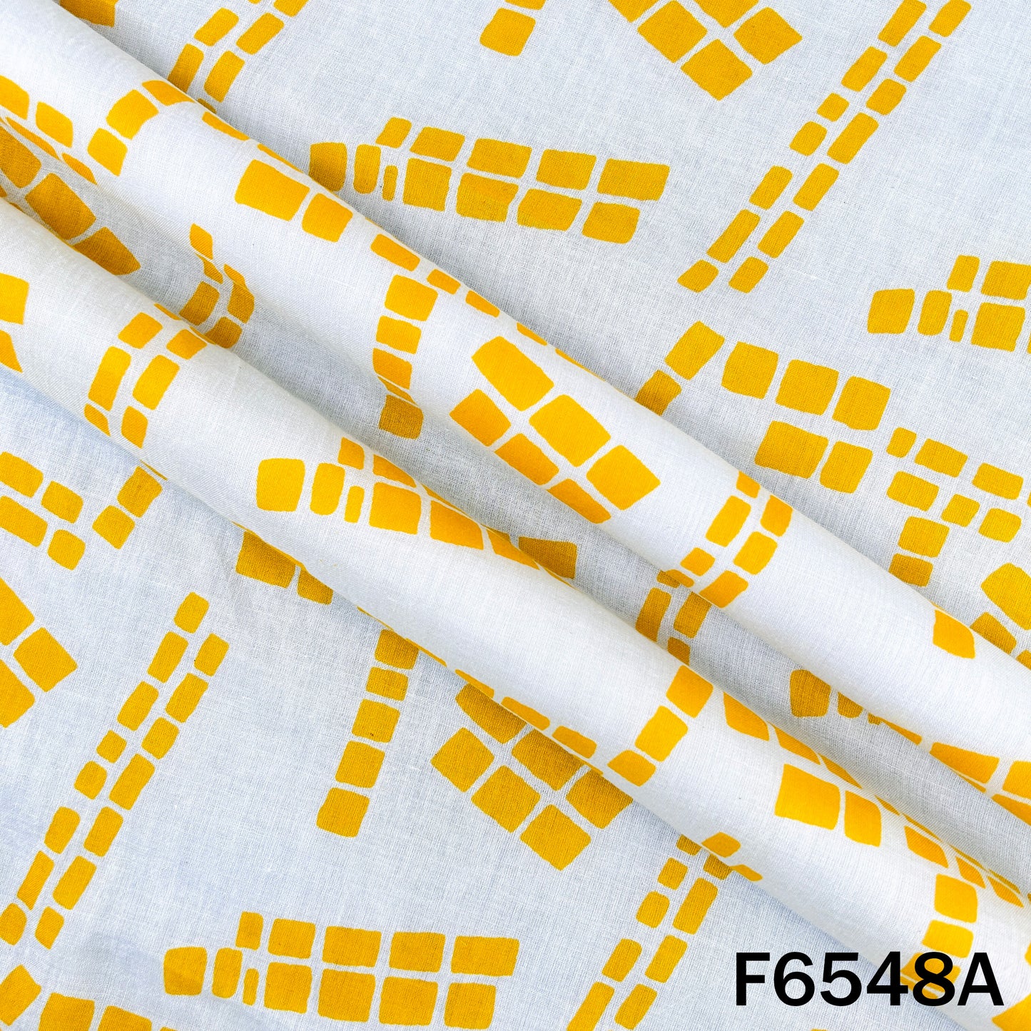 Printed Mul Cotton Fabric - F6548