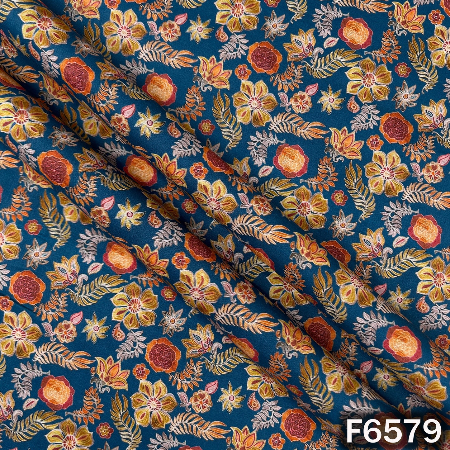 Digital Print Cambric Cotton Fabric - F6579