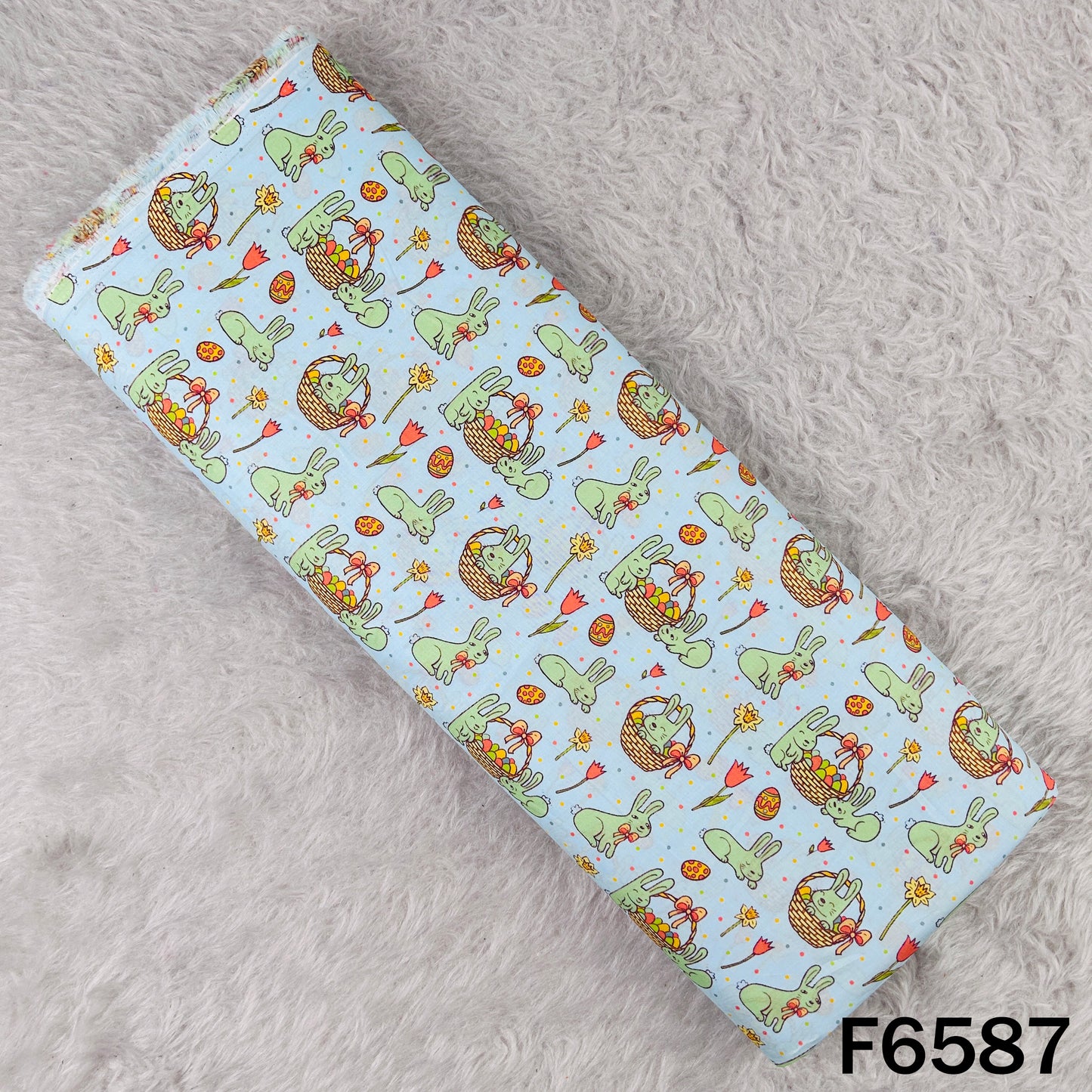 Baby Print Cambric Cotton Fabric - F6587