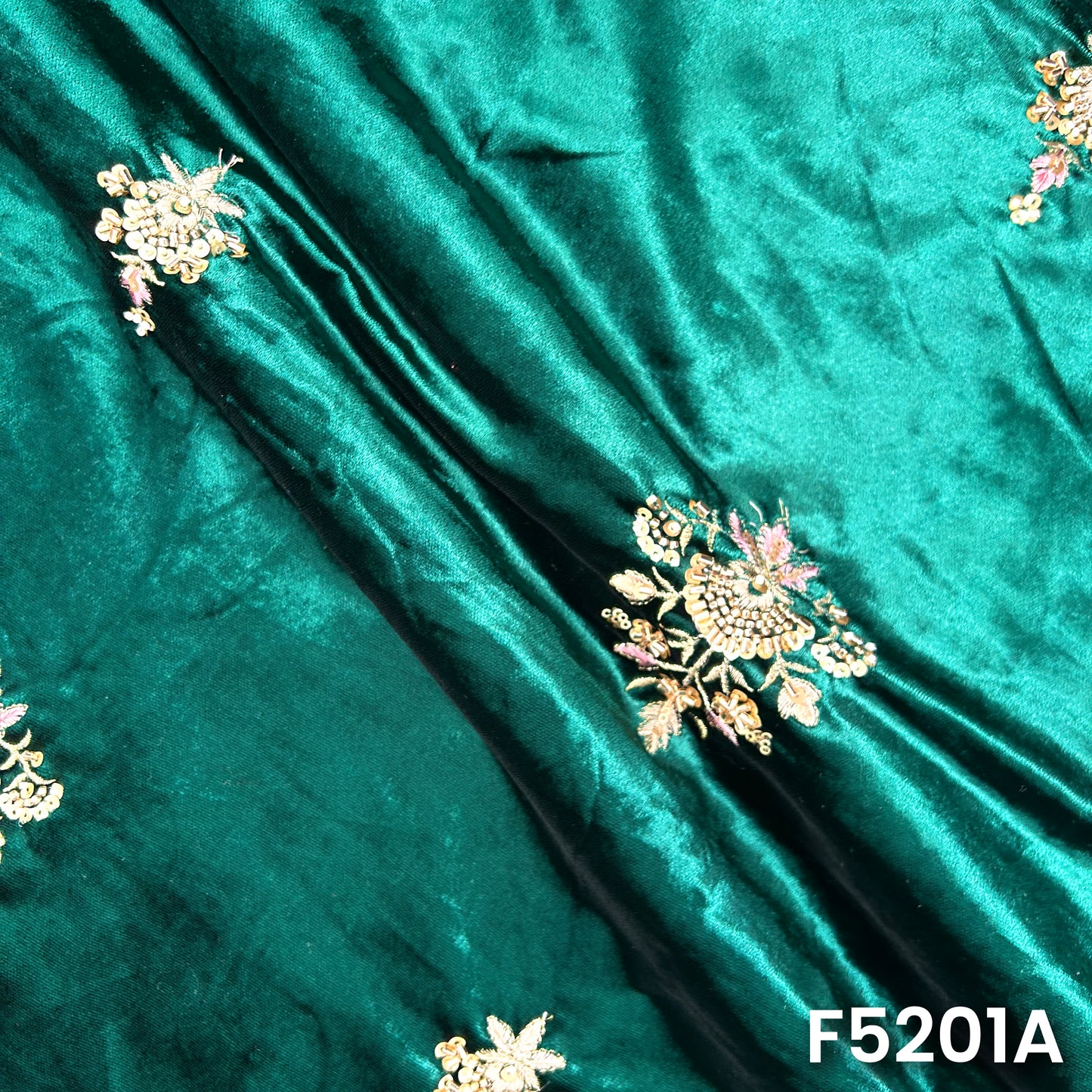 Cut Dana Thread Sequins Work Velvet Fabric-F5201