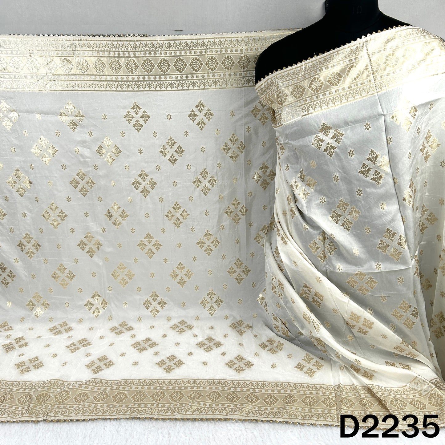 Dyeable Zari work Dola Silk Dupatta-D2235