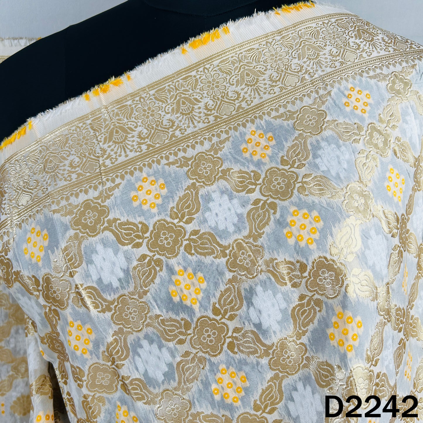 Dyeable Zari Work Banarasi Silk Dupatta-D2242