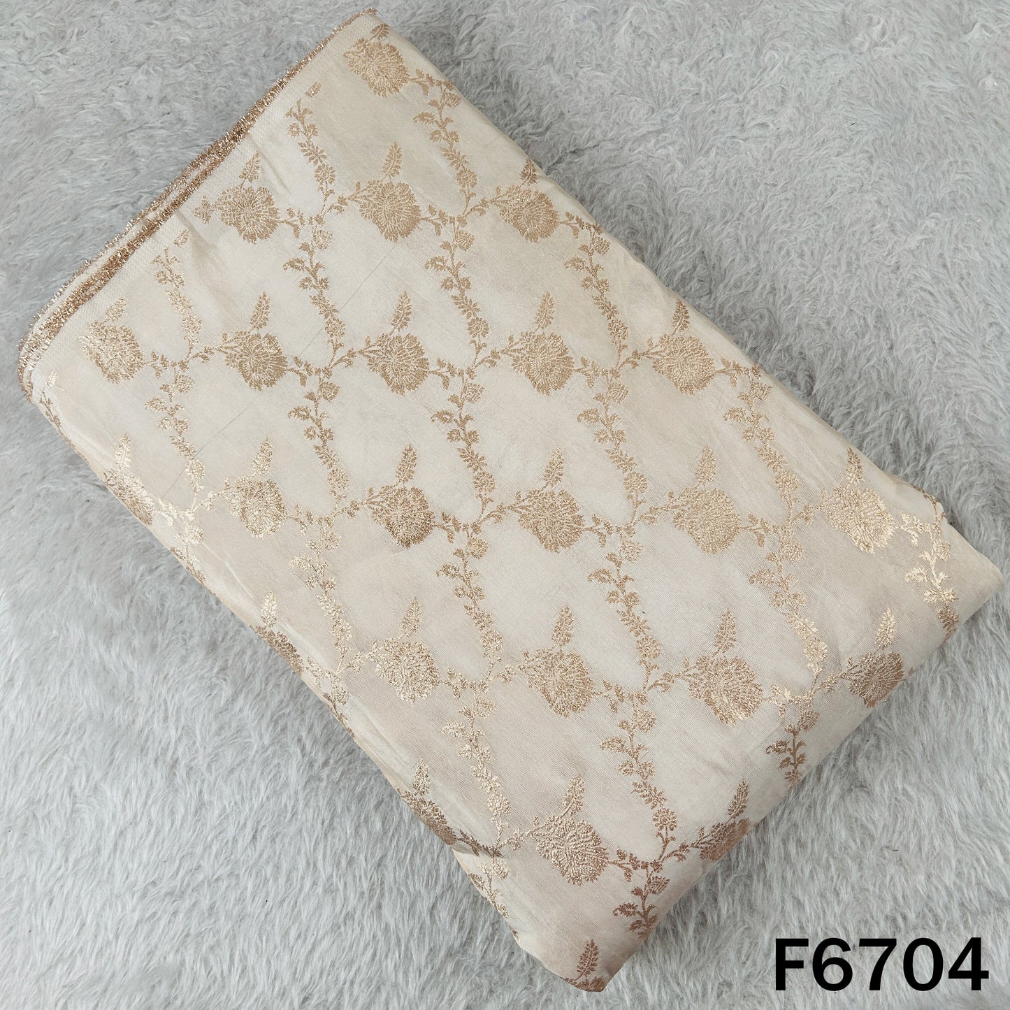 Dyeable Zari Shimmer Tissue Fabric - F6704