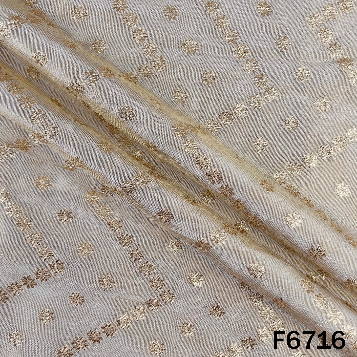 Dyeable Zari Shimmer Tissue Fabric - F6716
