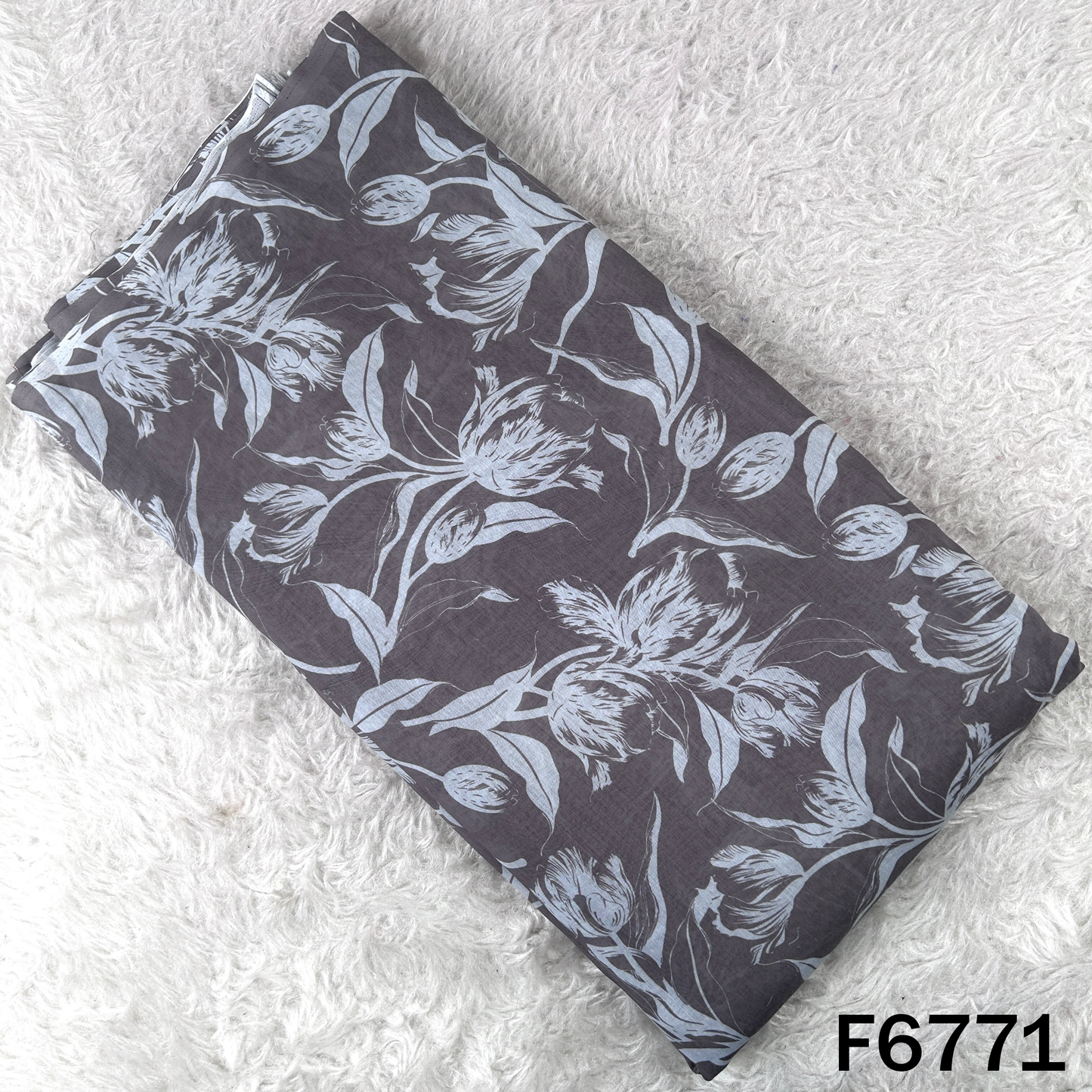 Printed Mul Cotton Fabric - F6771