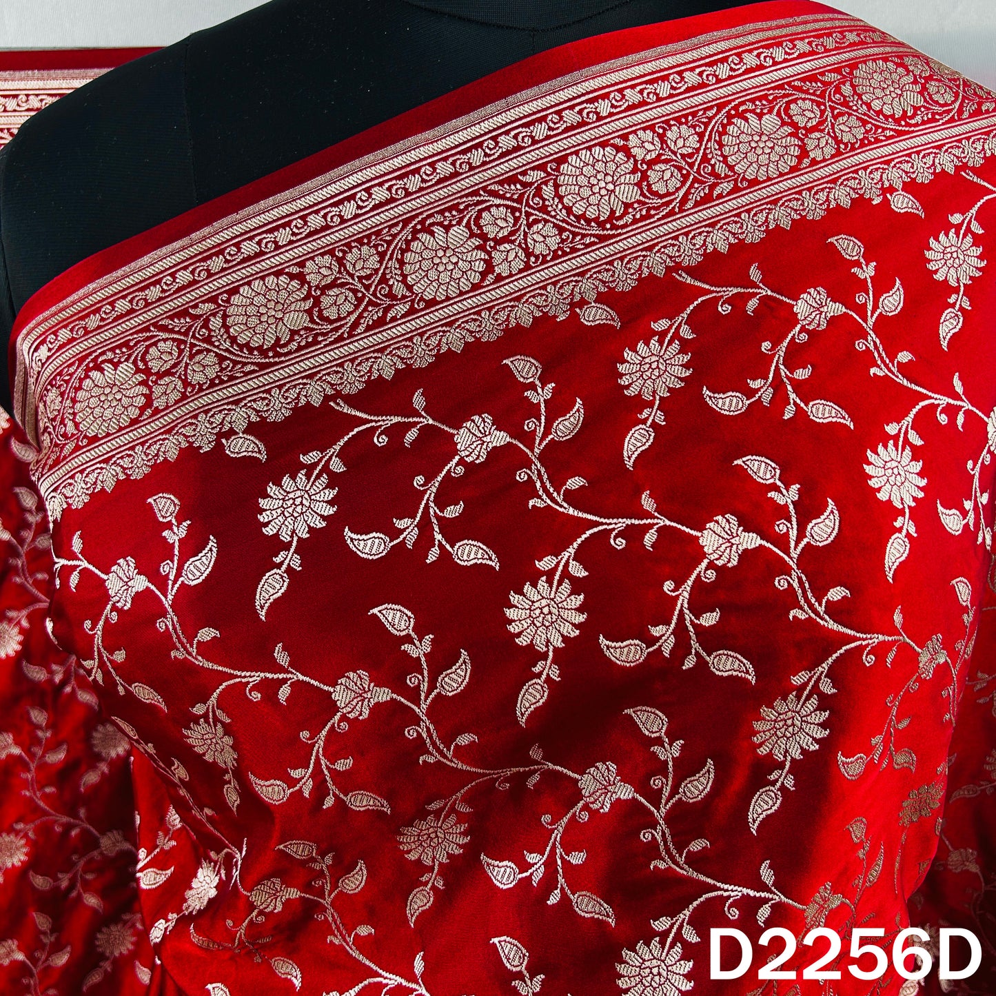 Zari Work Pure Banarasi Silk Dupatta - D2256