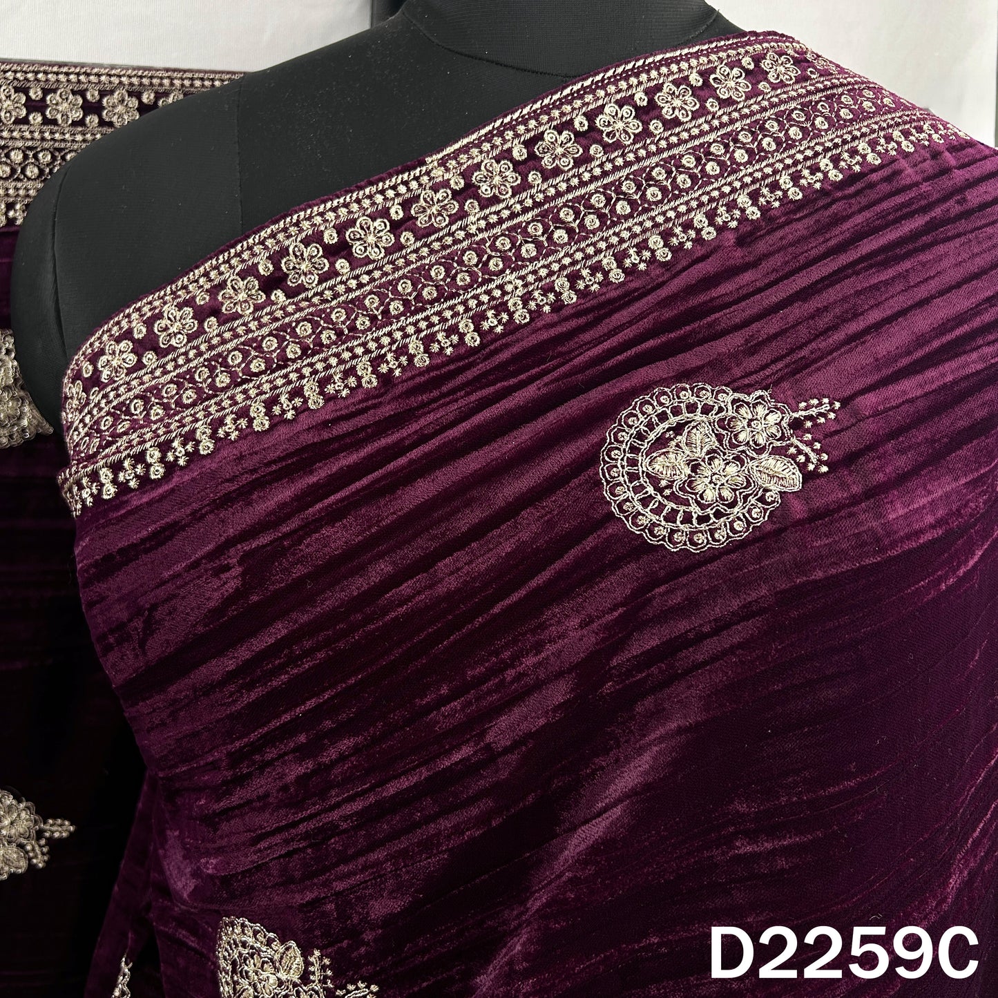 Zari Sequins Embroidered Crush Velvet Dupatta - D2259