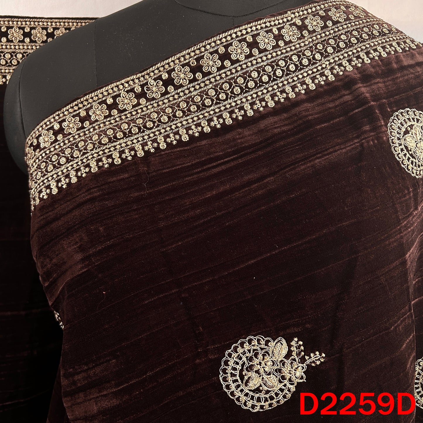 Zari Sequins Embroidered Crush Velvet Dupatta - D2259