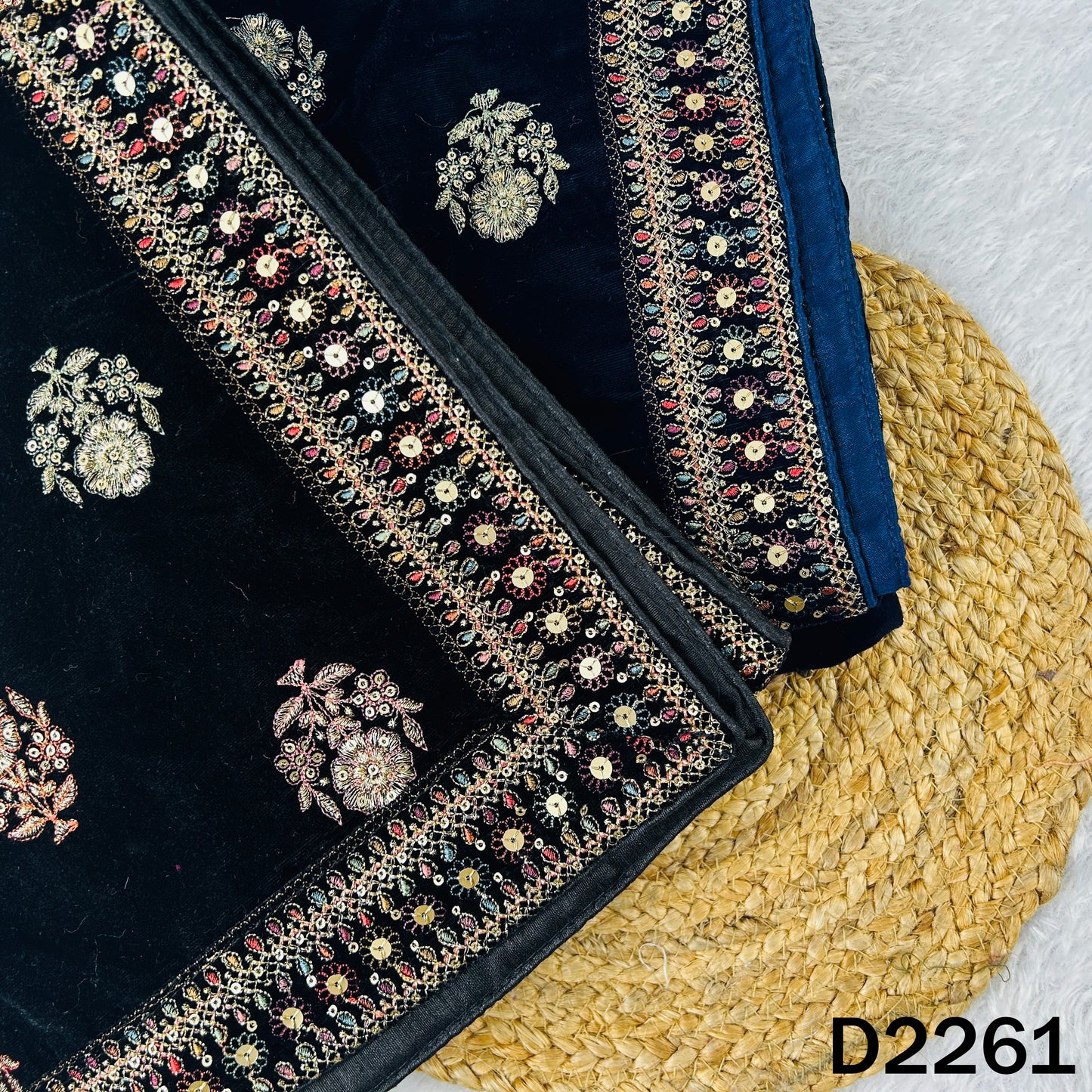 Zari Sequins Thread Embroidered Velvet Dupatta - D2261