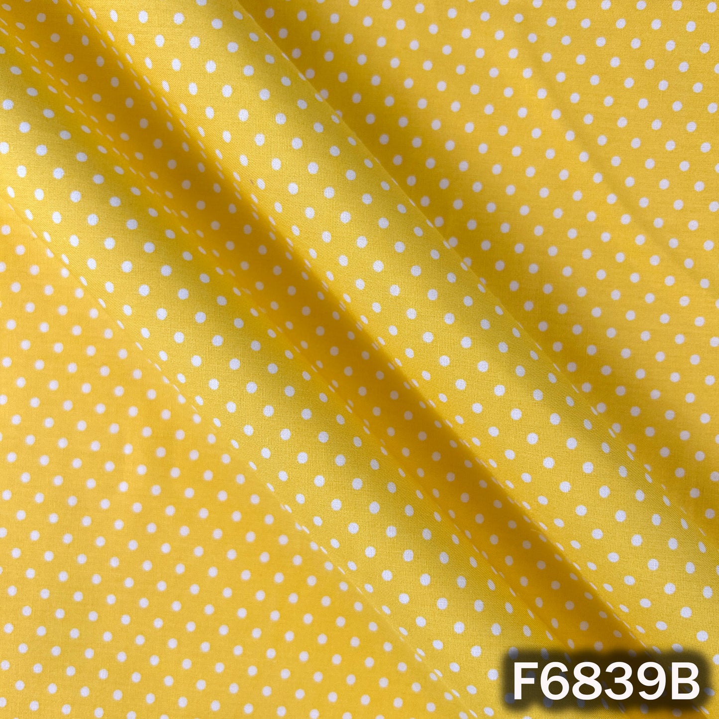 Polka Dot Cambric Cotton Fabric - F6839