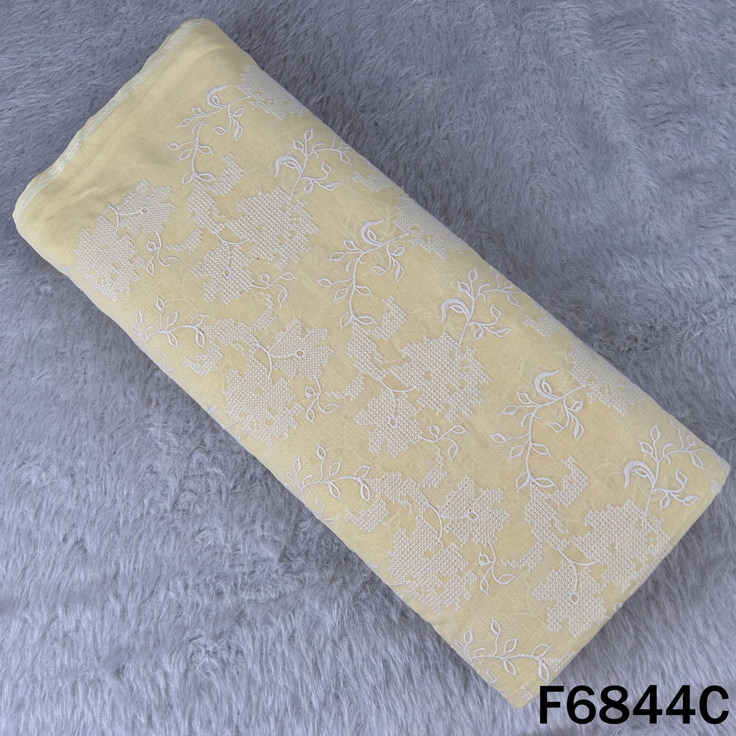 Cross Stitch Embroidered 2*2 Rubia Cotton Fabric - F6844