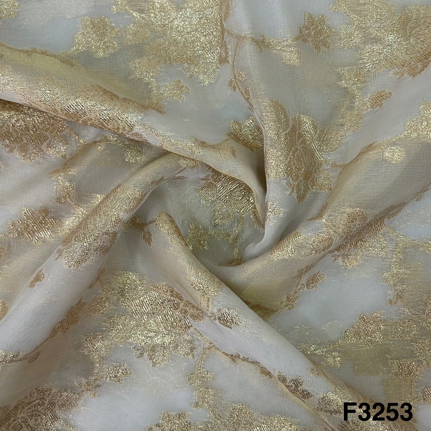 Dyeable Zari Tissue Fabric-F3253