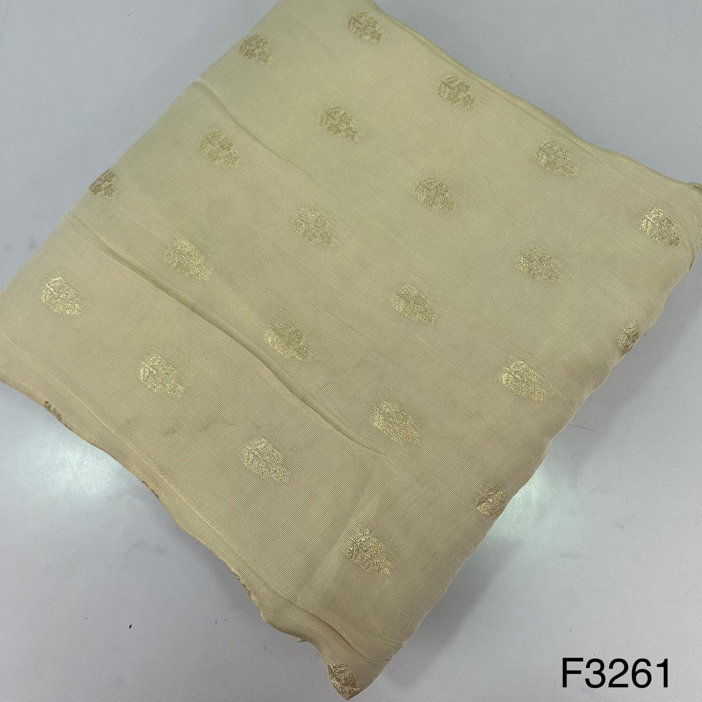 Dyeable Zari Tissue Fabric-F3261
