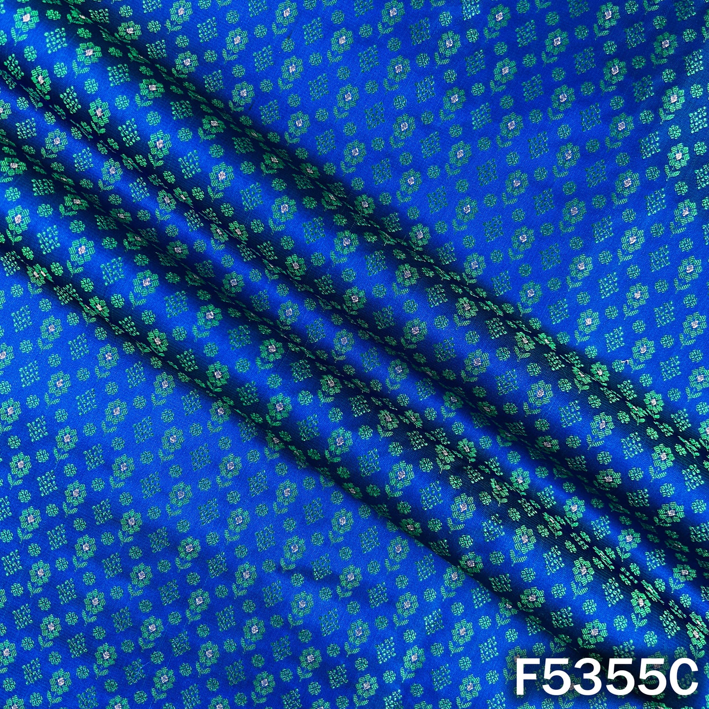 Zari Work Banarasi Brocade Silk Fabric - F5355