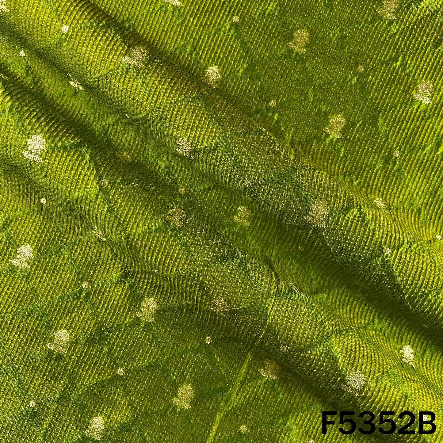 Zari Work Pure Banarasi Brocade Silk Fabric - F5352