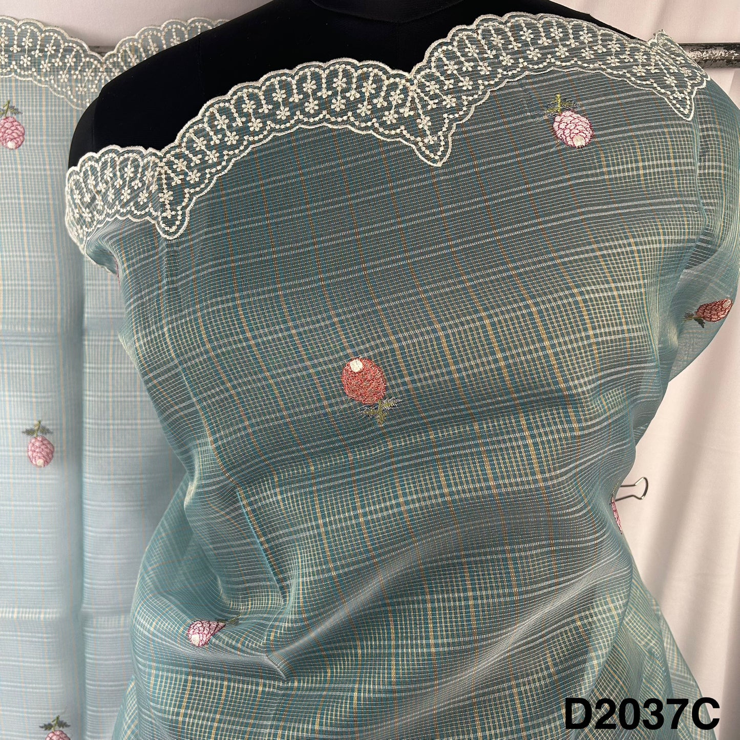 Threaad Embroidered Tissue Dupatta-D2037