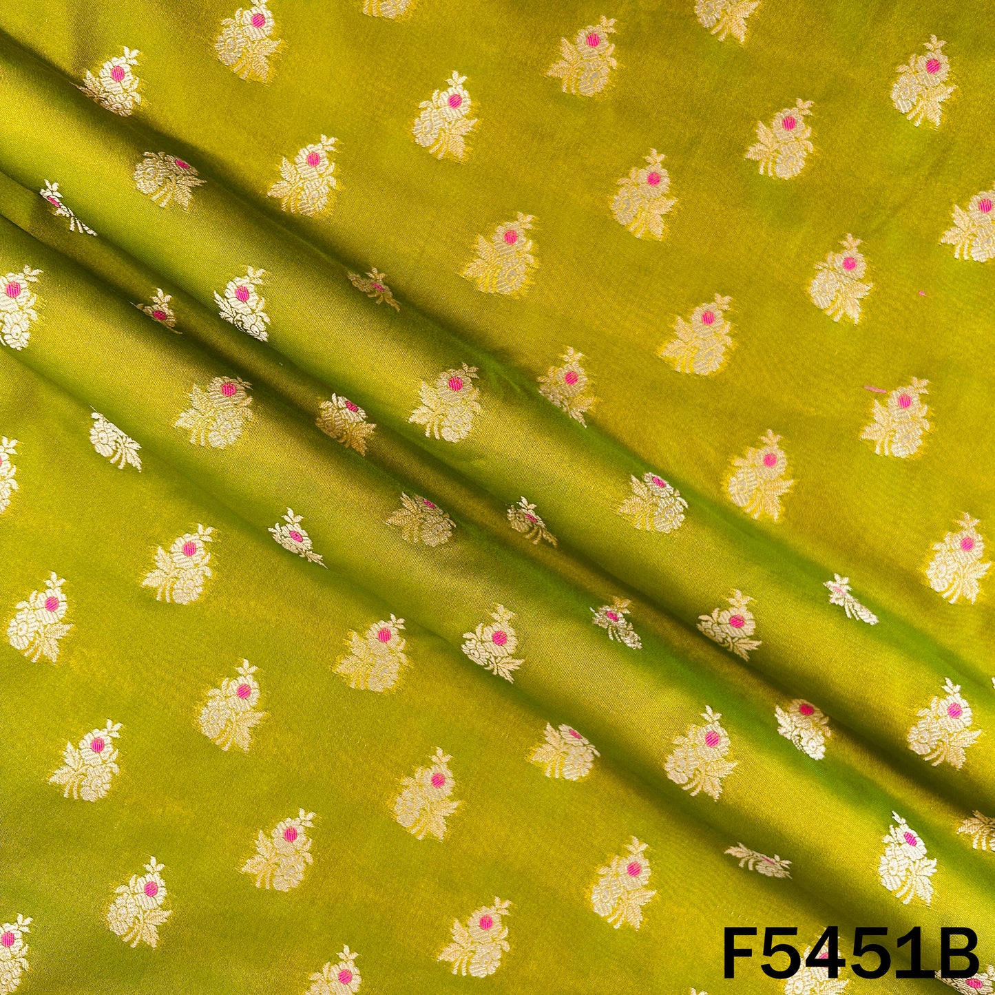 Zari Work Banarasi Brocade Silk Fabric - F5451