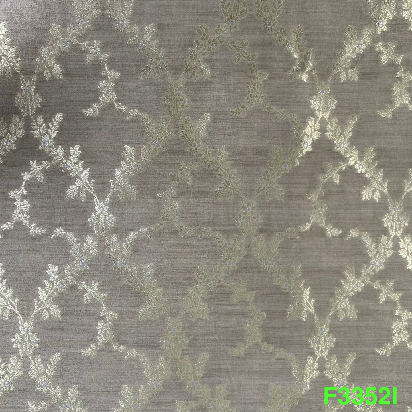 Banarasi Pure Silk Fabric-F3352