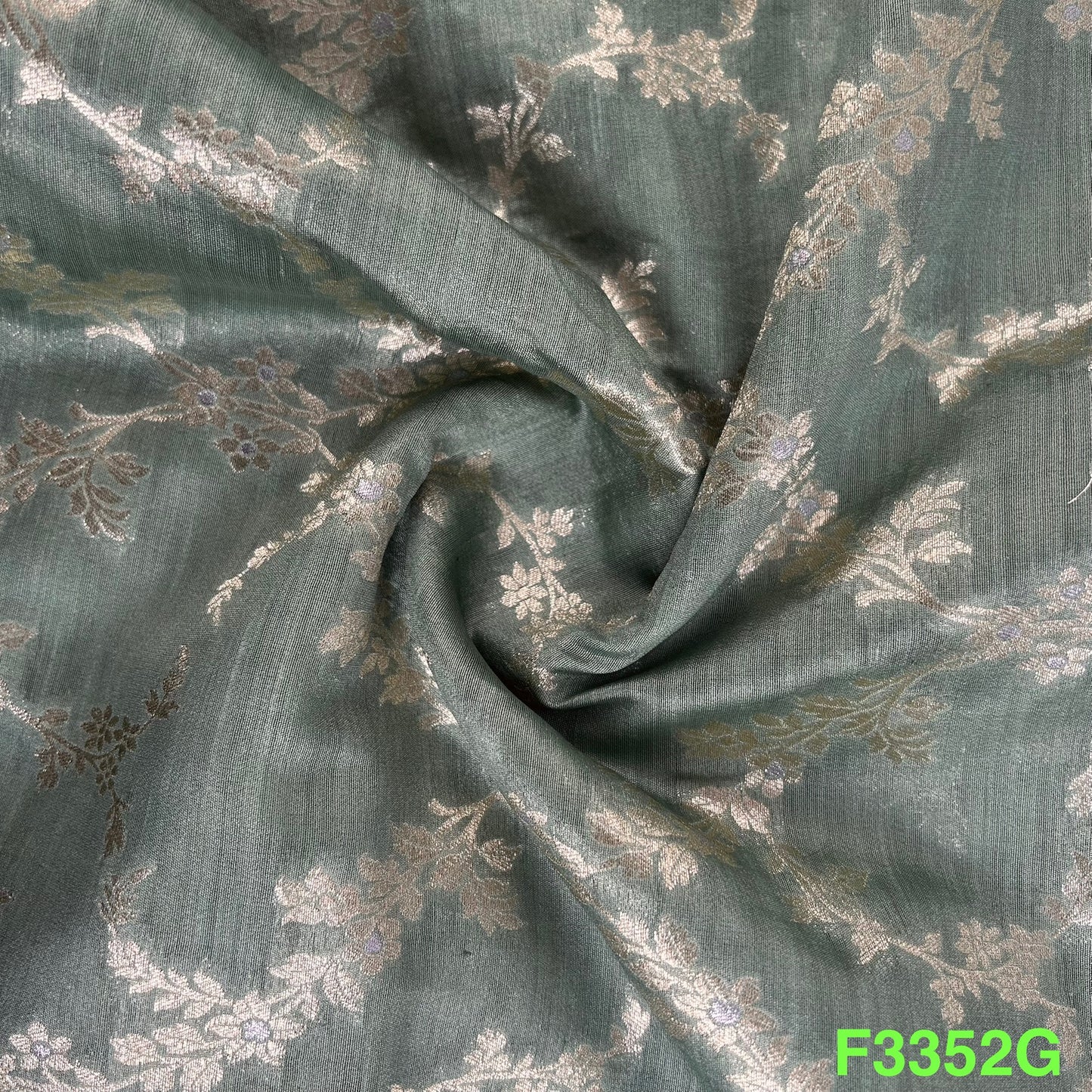 Banarasi Pure Silk Fabric-F3352