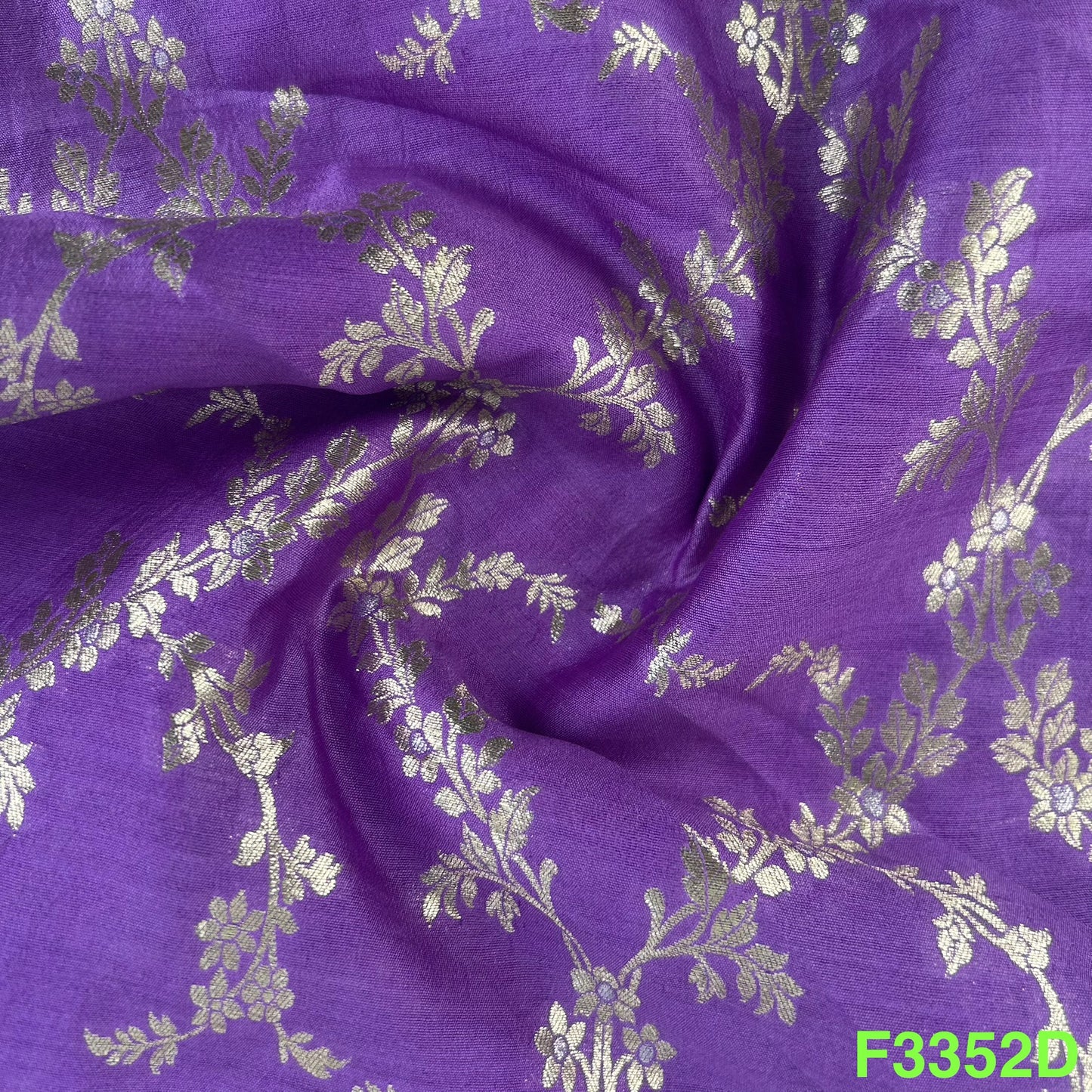 Banarasi Pure Silk Fabric-F3352