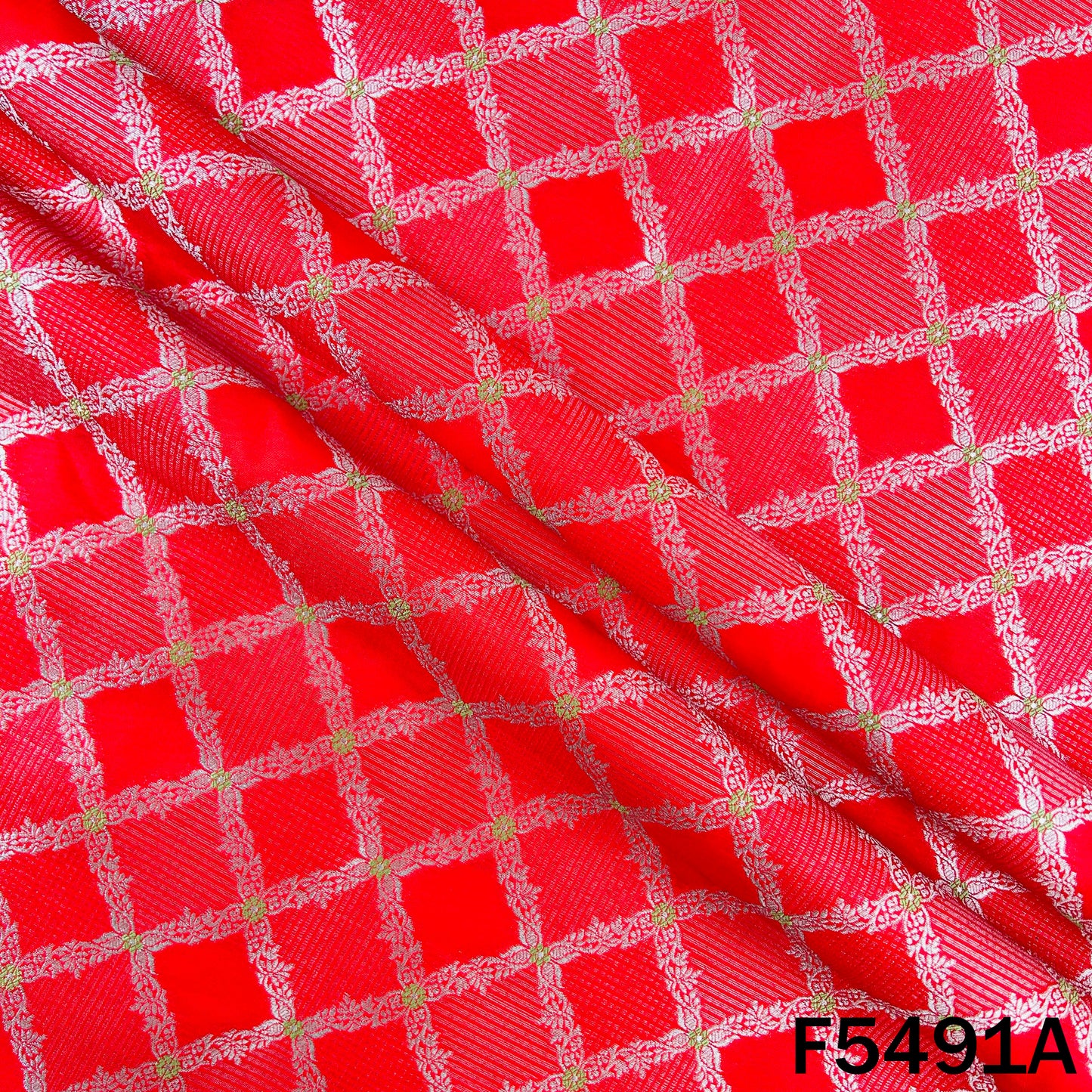 Zari Work Banarasi Brocade Silk Fabric - F5491