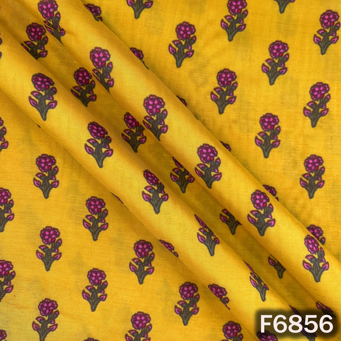Printed Muslin Cotton Fabric - F6856