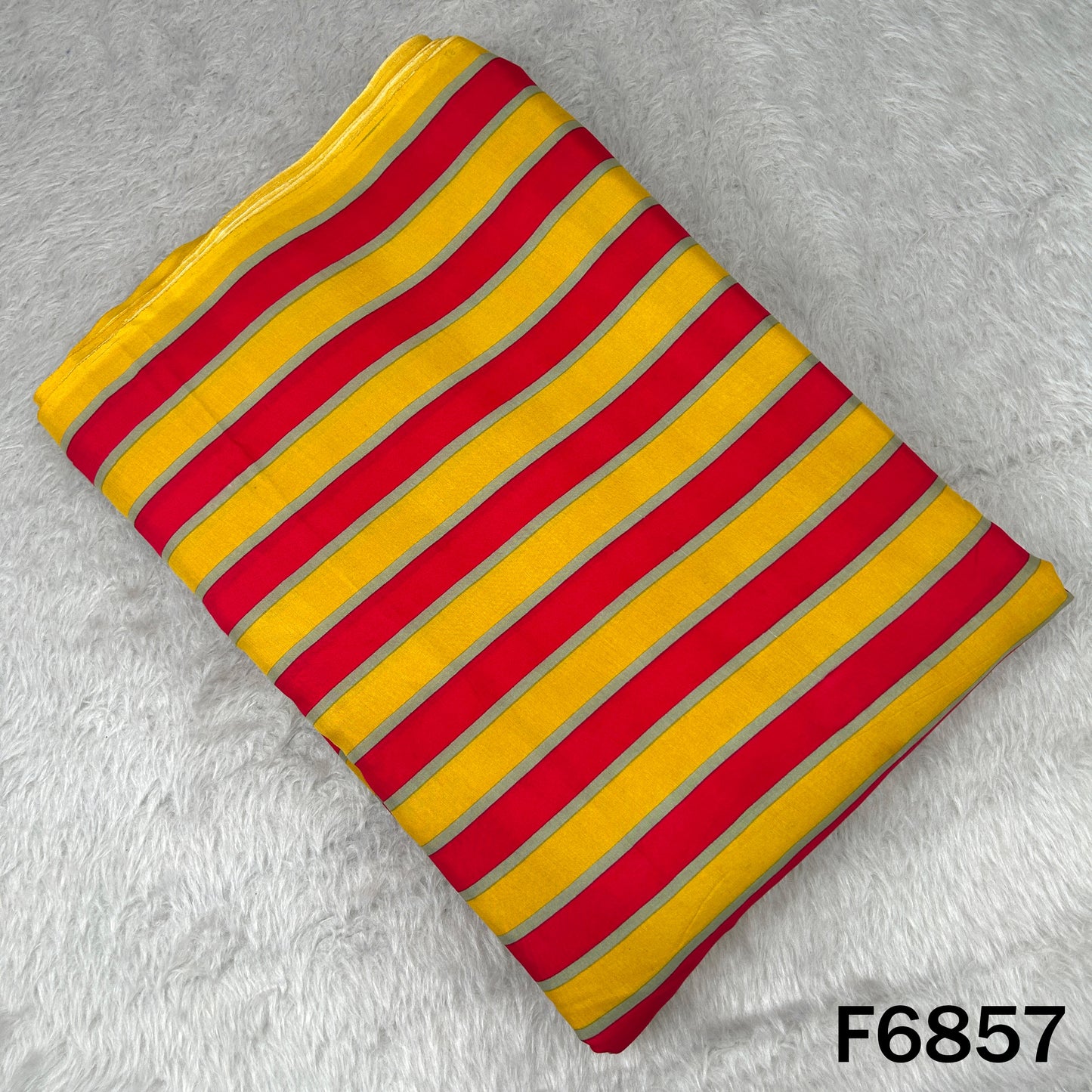 Printed Muslin Cotton Fabric - F6857