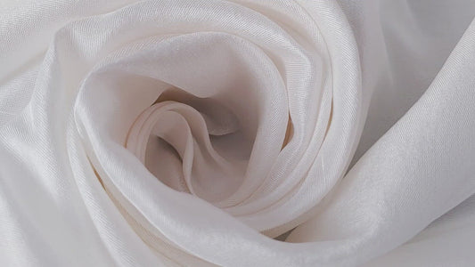 China By China Silk / Dupion Silk 60gm